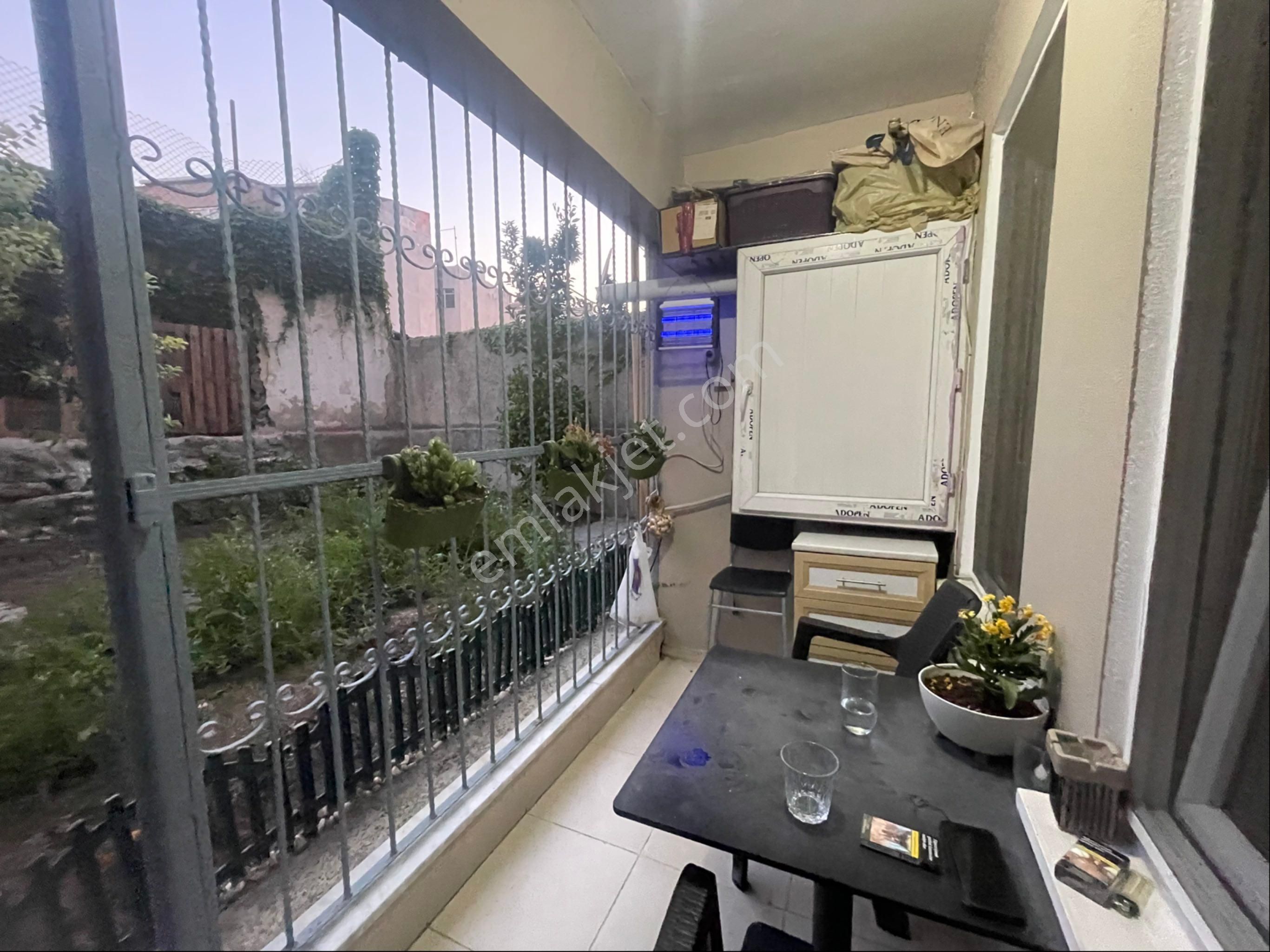 Ecem Emlaktan Silivrikapıda 10 Yıllık Binada 2 Ayrı Bahçe Katı Daire - Görsel 3