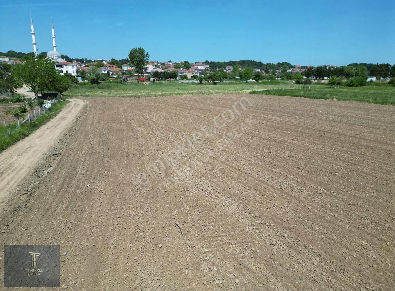 Çatalca Karacaköy De Satılık 808 M2 İçinde Konteynır Mevcut - Görsel 9