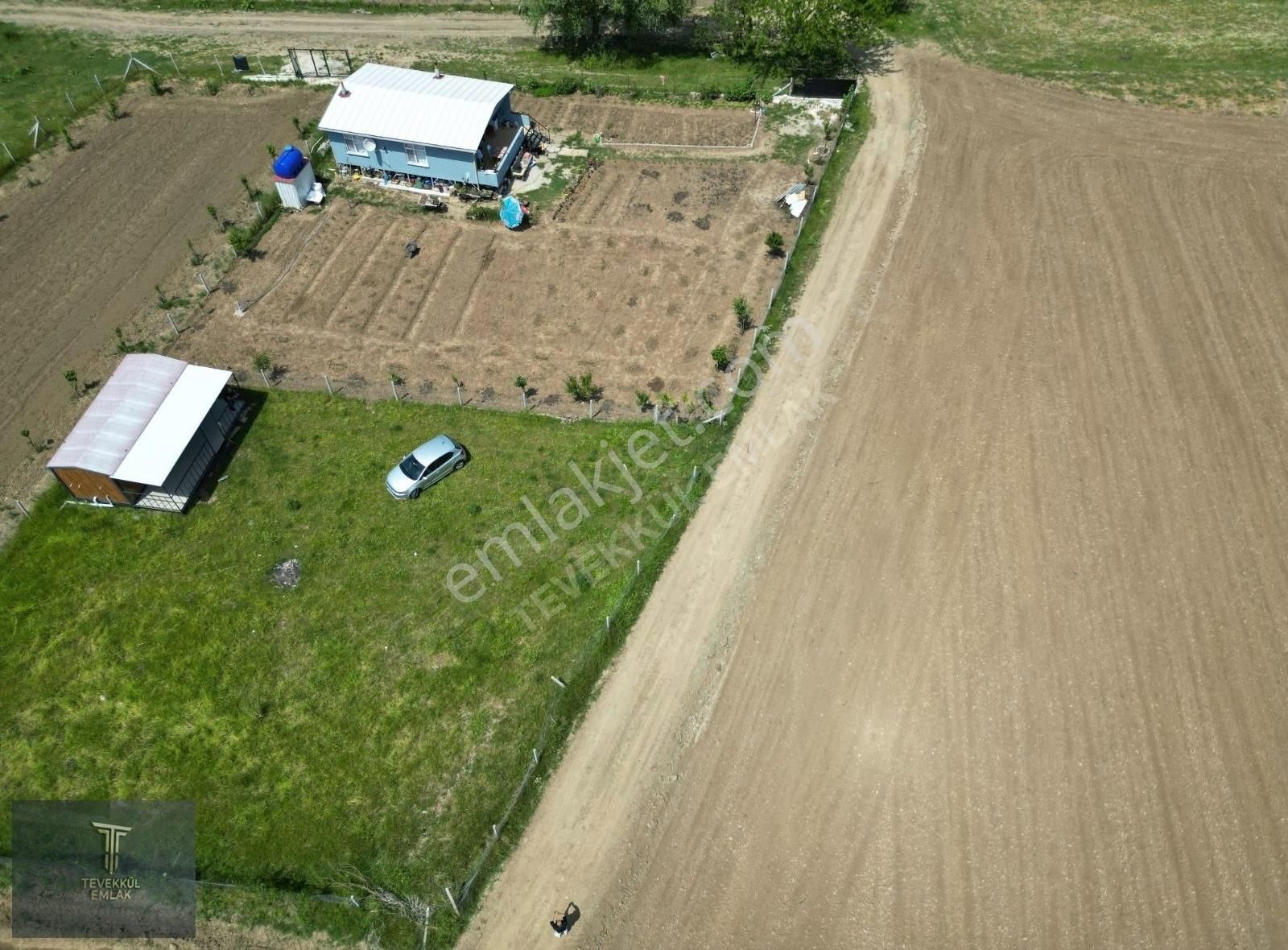 Çatalca Karacaköy De Satılık 808 M2 İçinde Konteynır Mevcut - Görsel 7