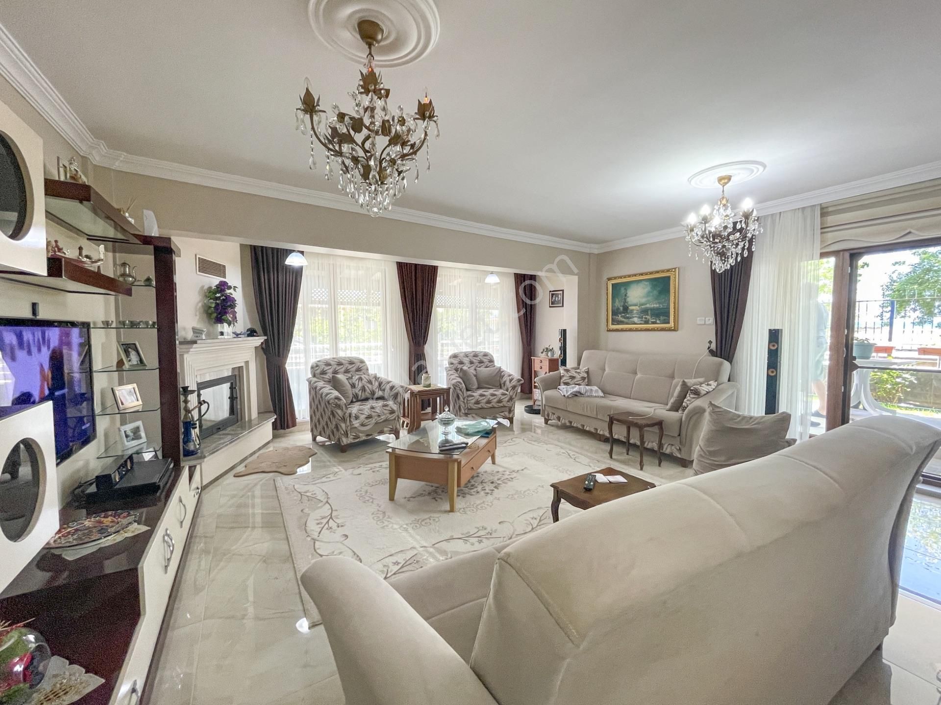 Kumbağ'da Denize Sıfır Lüks Krediye Uygun Satılık 3+1 Bahçeli Villa - Görsel 11