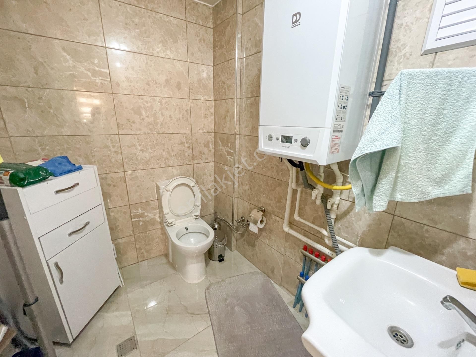 Kumbağ'da Denize Sıfır Lüks Krediye Uygun Satılık 3+1 Bahçeli Villa - Görsel 16