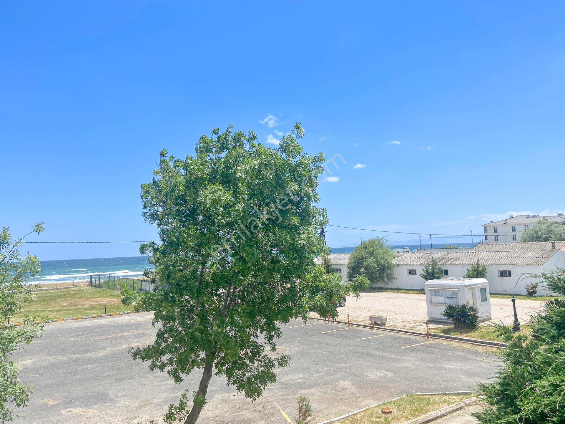 Kumbağ'da Denize Sıfır Lüks Krediye Uygun Satılık 3+1 Bahçeli Villa - Görsel 25