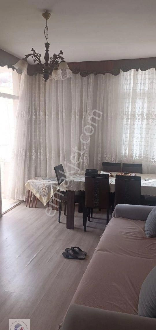 Bizim Emlak'tan Şehitishak Yüzüncü Yıl Evlerinde 3+1 Satılık Daire