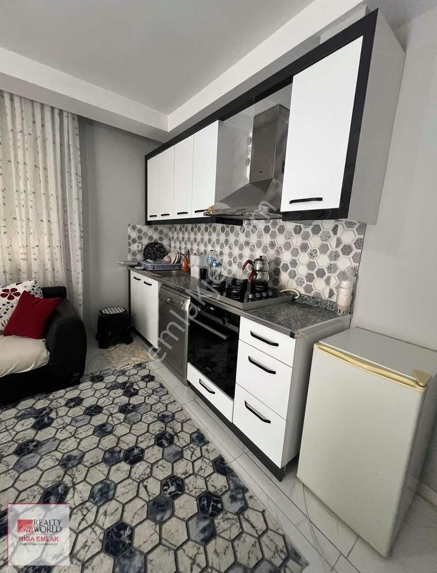 Rigadan Kiralık Özgürlük Mah Özdileğe 50 M Eşyalı 2+1 Daire