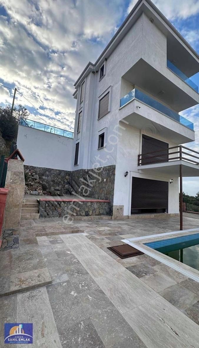 Didim Akbük'te Satılık 4 + 2 Müstakil Havuzlu Villa - Görsel 15