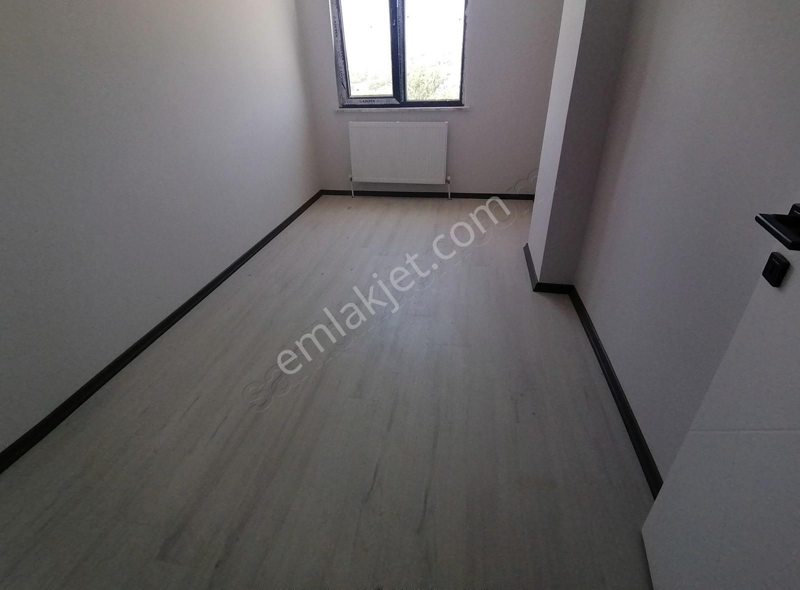 Sultanbeyli Mimarsinan Mah Satılık 5+1 Çatı Dubleks - Görsel 13