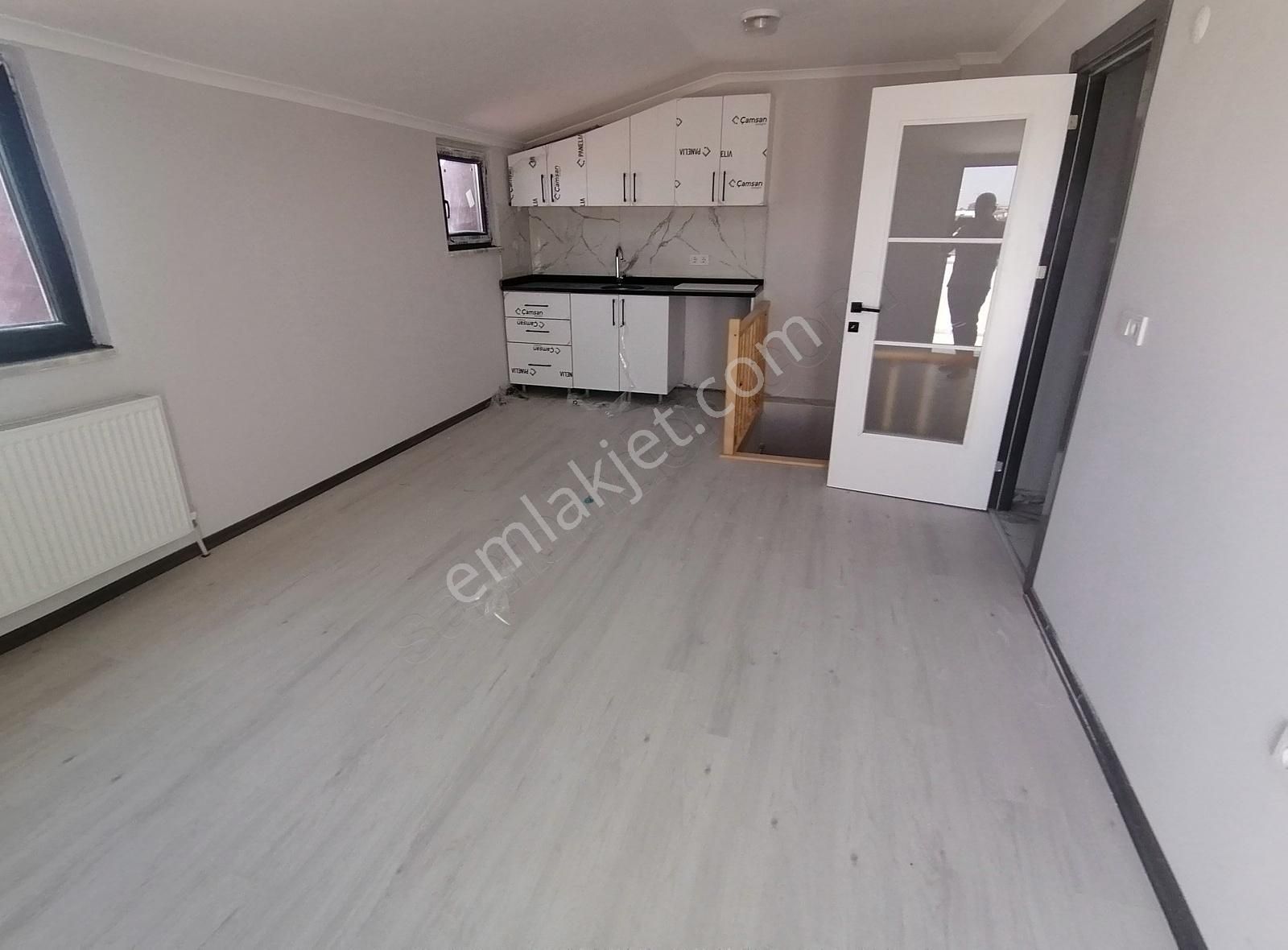 Sultanbeyli Mimarsinan Mah Satılık 5+1 Çatı Dubleks - Görsel 33