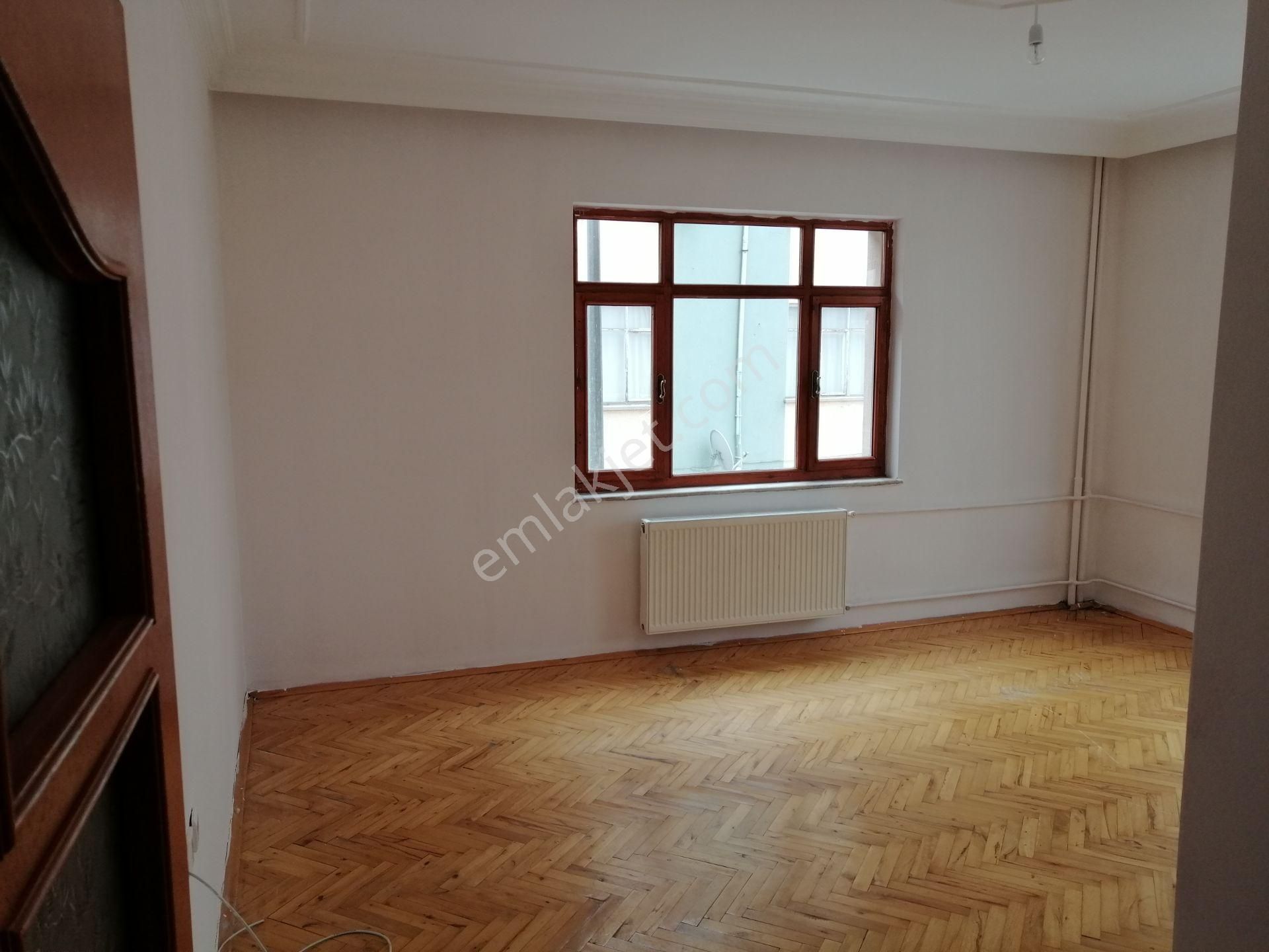 3+1 Kiralık Daire-kutlu Apartmanı