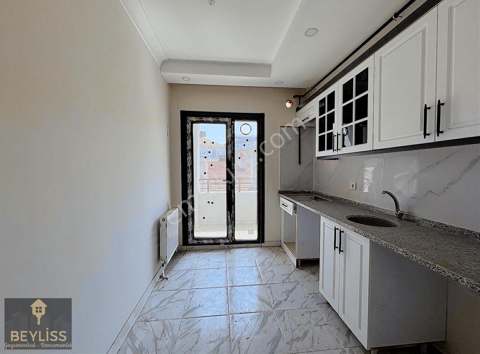 Büyükçekmece 19 Mayısta E-5 E Sıfır4+1 Lüx Dublex - Görsel 14