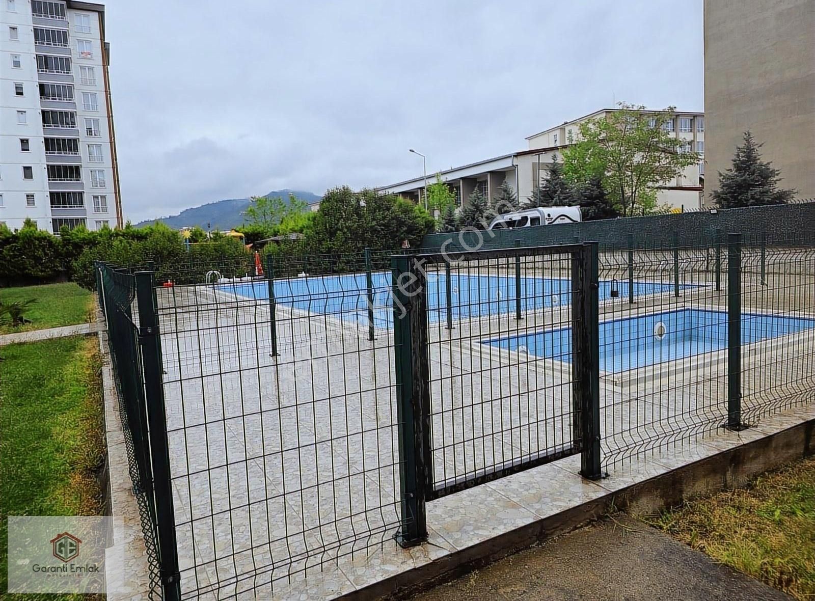 Cumhuriyet Mah Neba Vizyonda Havuzlu 1. Kat 135 M2 Acil Daire