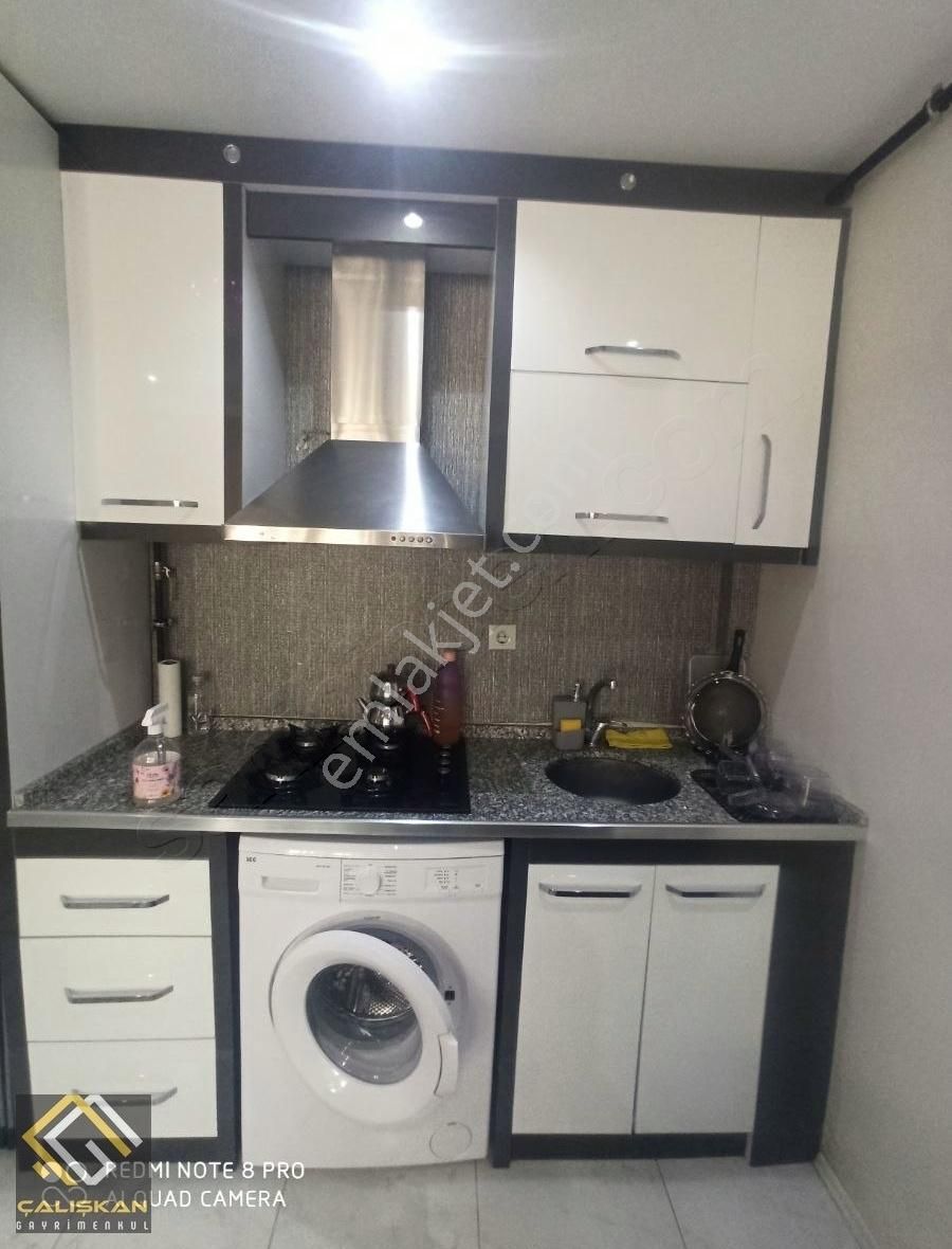 Üniversiteye Yürüme Mesafesinde 1+1 Ara Kat Satılık Apart - Görsel 2