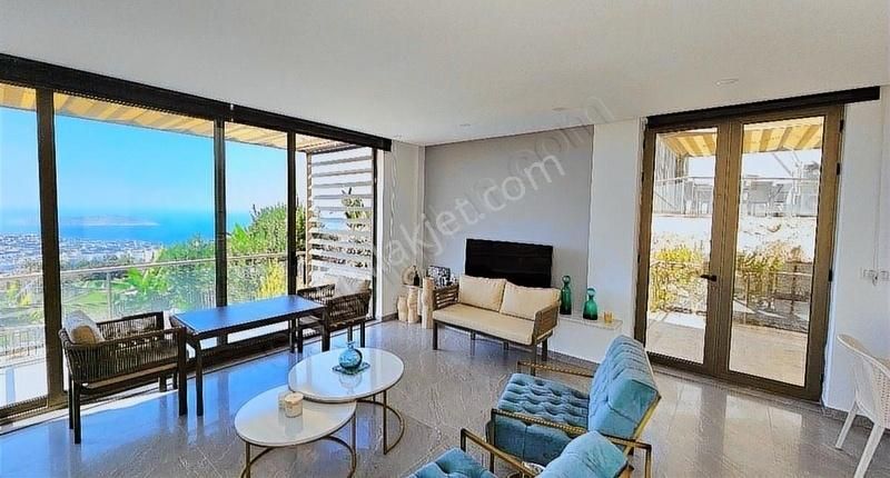 Bodrum Yalıkavakta Satılık Özel Havuzlu Deniz Manzaralı Dubleks - Görsel 9