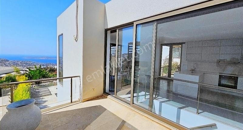 Bodrum Yalıkavakta Satılık Özel Havuzlu Deniz Manzaralı Dubleks - Görsel 15