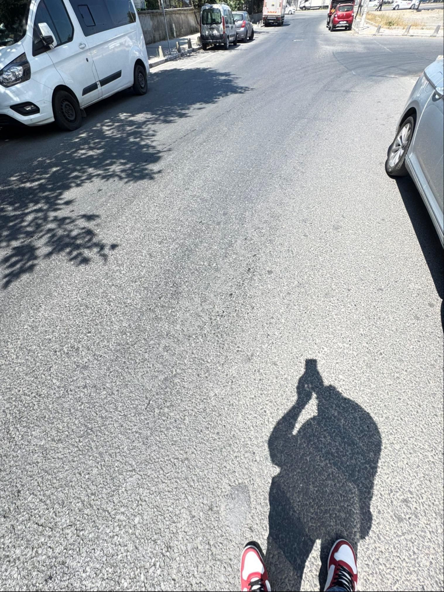 Zaferyapıdan Kiralıkgirişkatdükkan 200m2 Köşebaşı Caddecephe Sanayielektriklisultangaziesentepemahde - Görsel 21