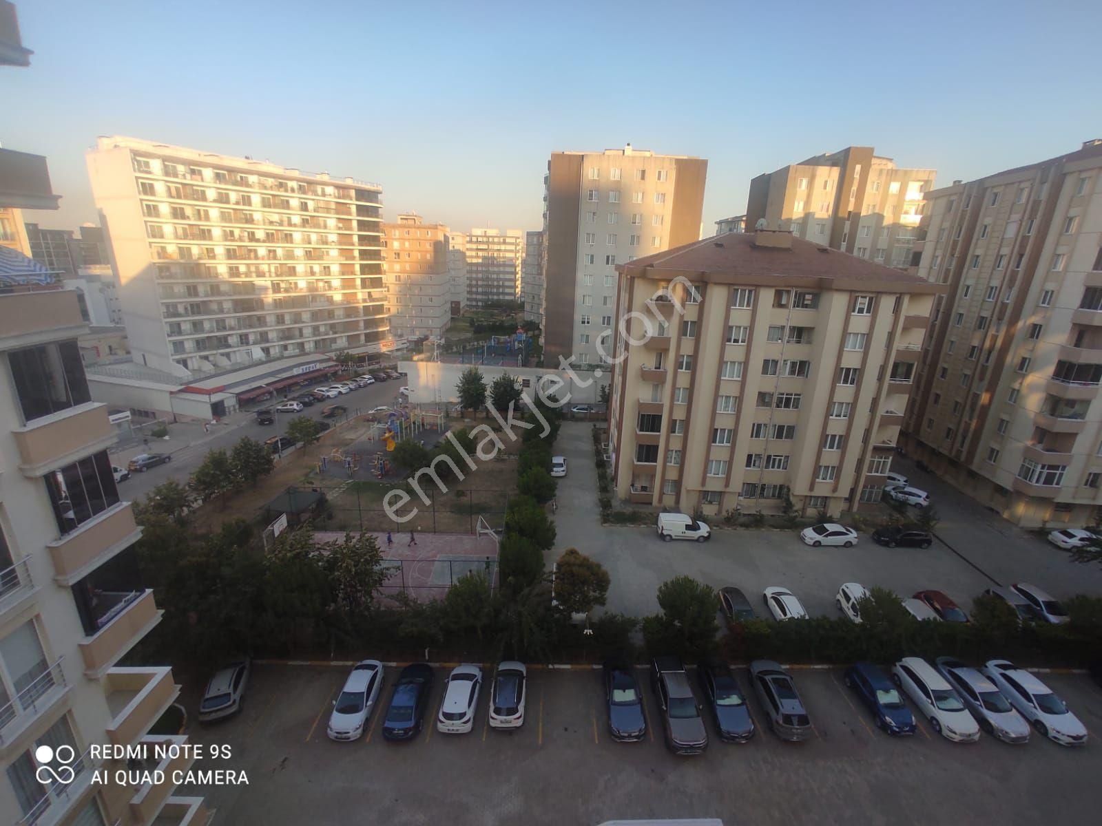 Beylikduzu Cumhuriyetde Metrobuse Yakin 5dk 3+1 Sitede Ara Kat - Görsel 18