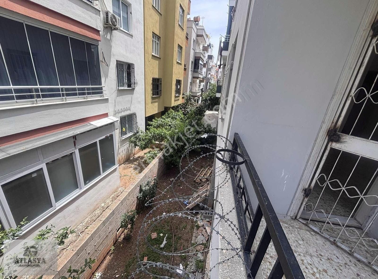 Atlasya'dan Zeki Ayan Mh Aile Apt 2+1 Yatırımlık Fırsat