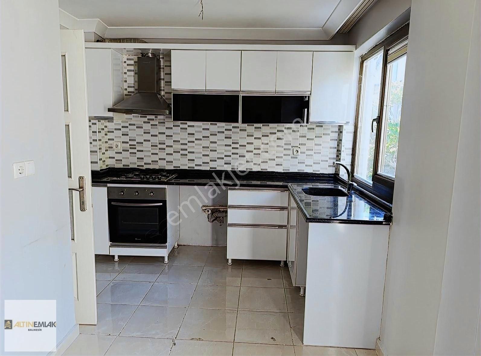 Balıkesir Altıeylül Nef Yakını 2+1 Kiralık Daire