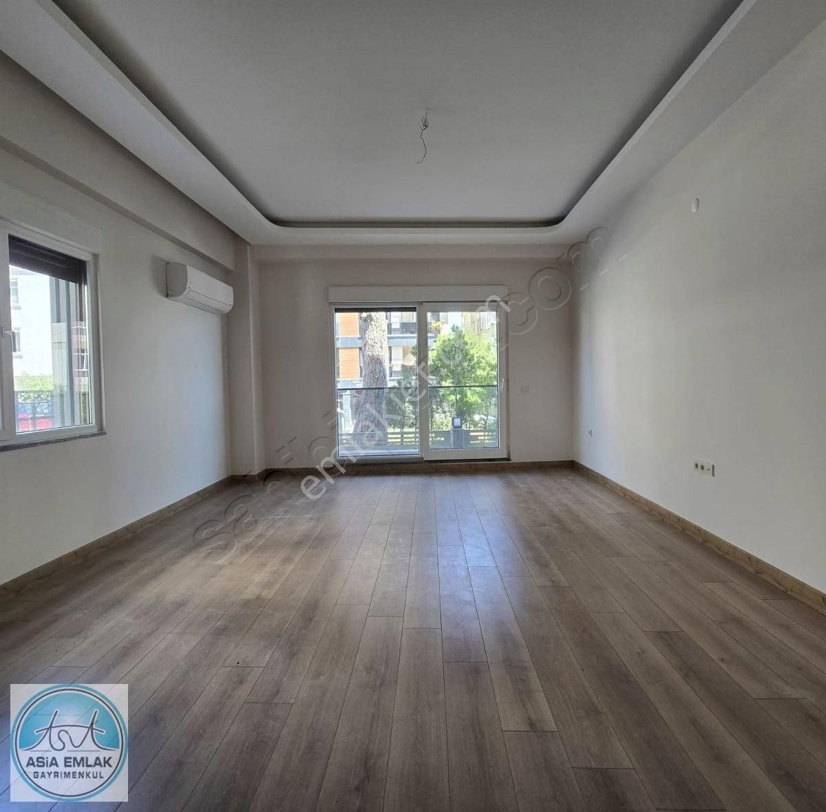 Koru Plus Pendik Sitesi'nde Ebeveyn Banyolu 2+1