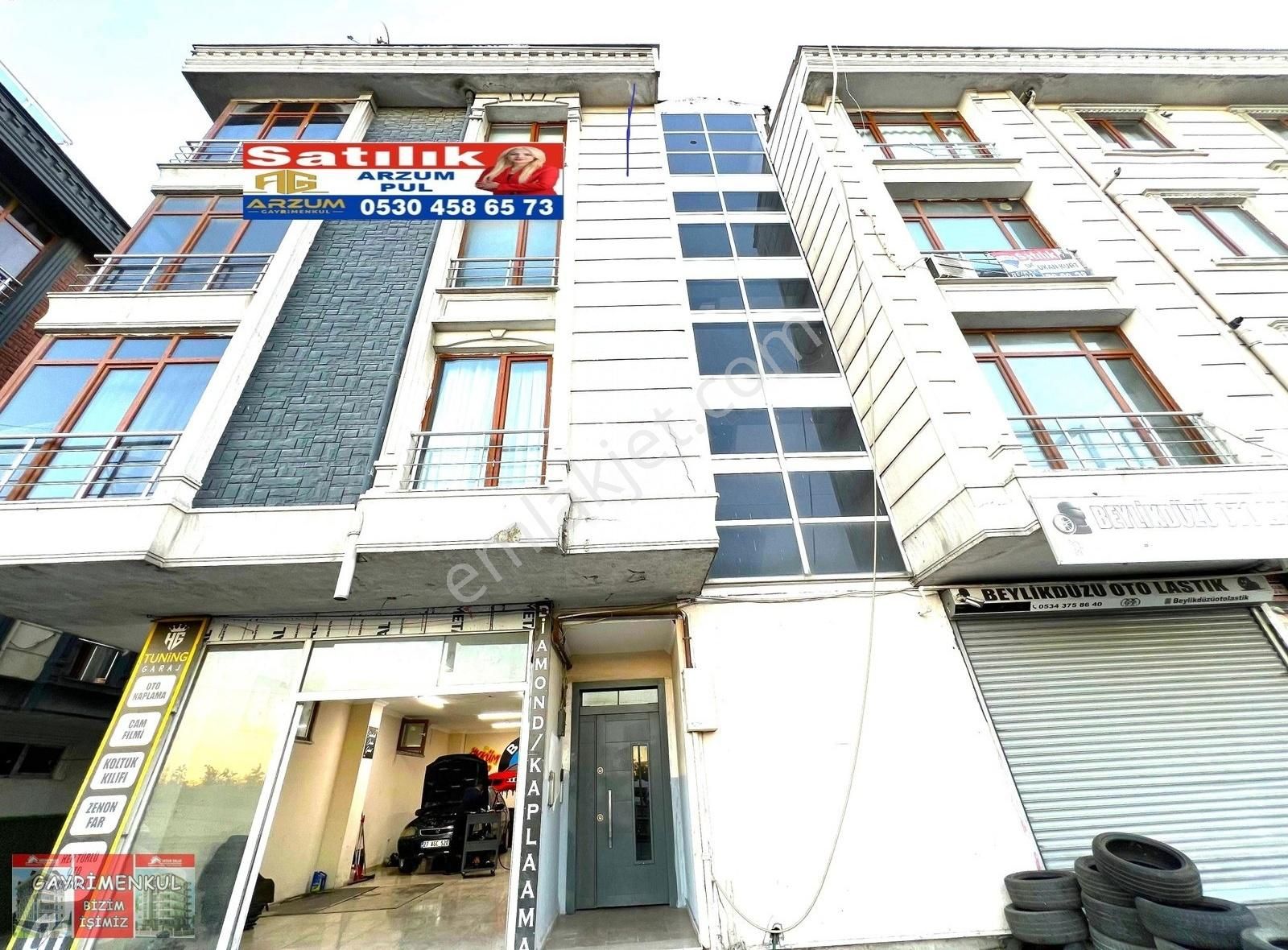 Beylikdüzü Yakuplu'da 220 M2 5+2 7 Yıllık Binada Satılık Dublex