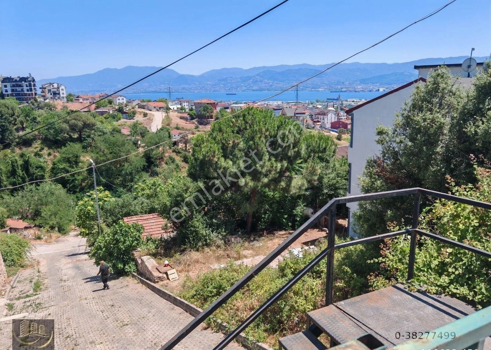 Derince Çınarlı Mahallesinde Satılık Konut İmarlı Arsa.