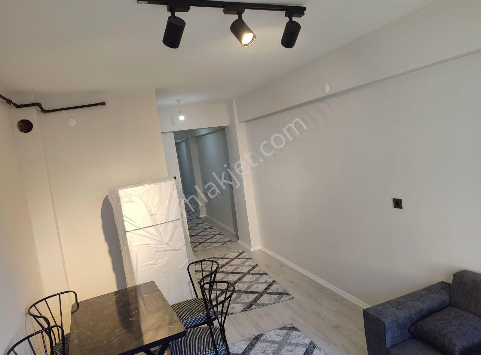 Asel'den Meydan 1+1 Sıfır Eşya Asansör+garaj 86 M2(12.000 Kiracı - Görsel 2