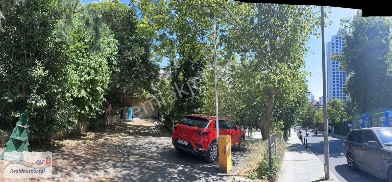 Fulya Merkezde Dükkan Önü Otoparklı 690 M2 Kiralık Mağaza Depo