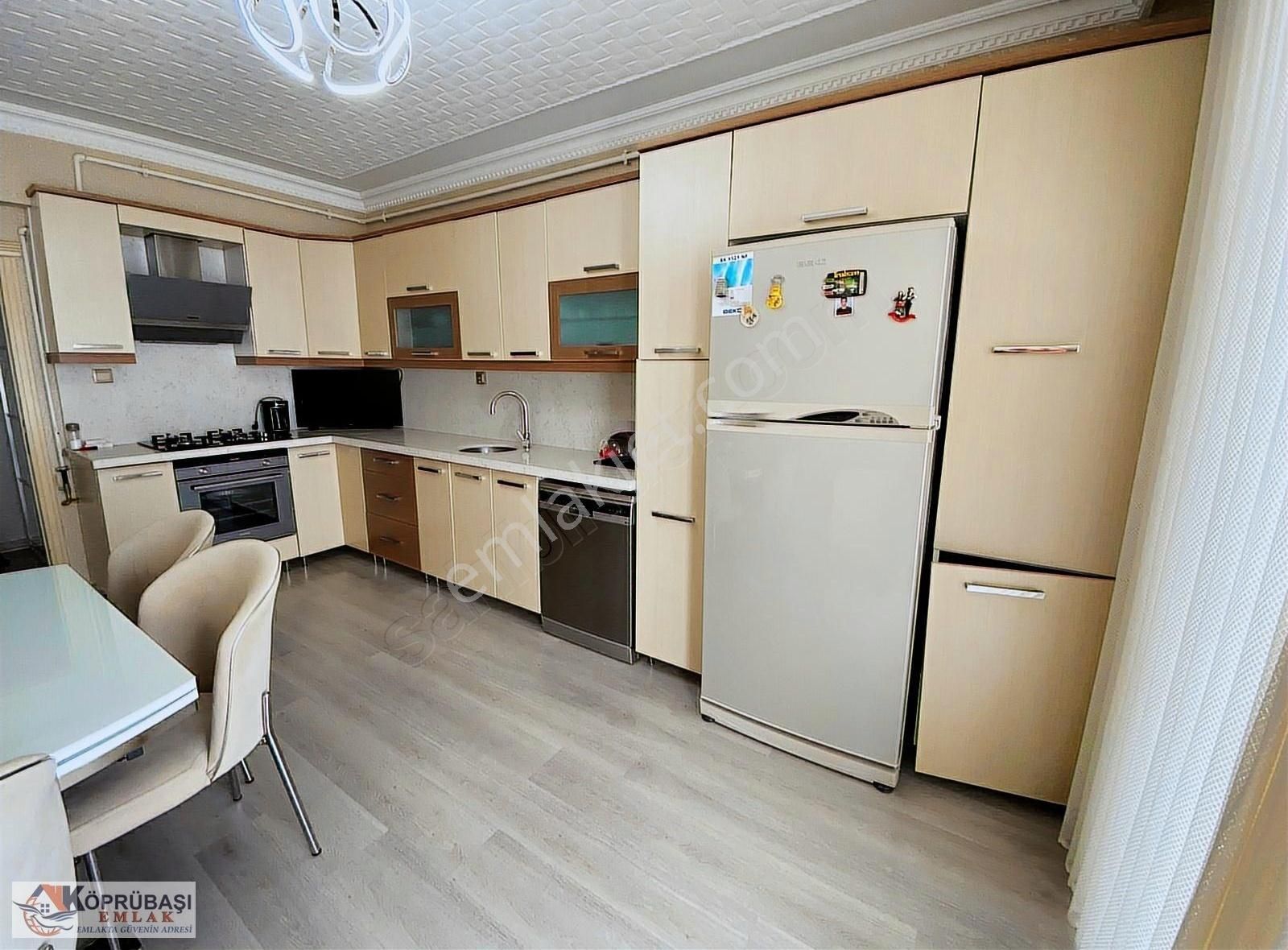Köprübaşı Emlaktan Atatürk Mah 4+1 Güney Cephe Daire 4.275.000tl