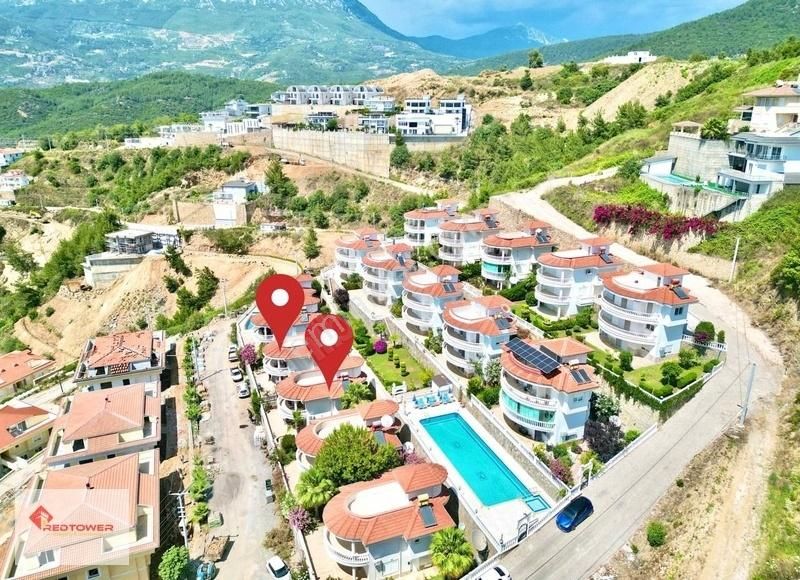 Alanya Kargıcakta Eşyalı,kale Ve Deniz Manzaralı Lüks 3+1 Villa