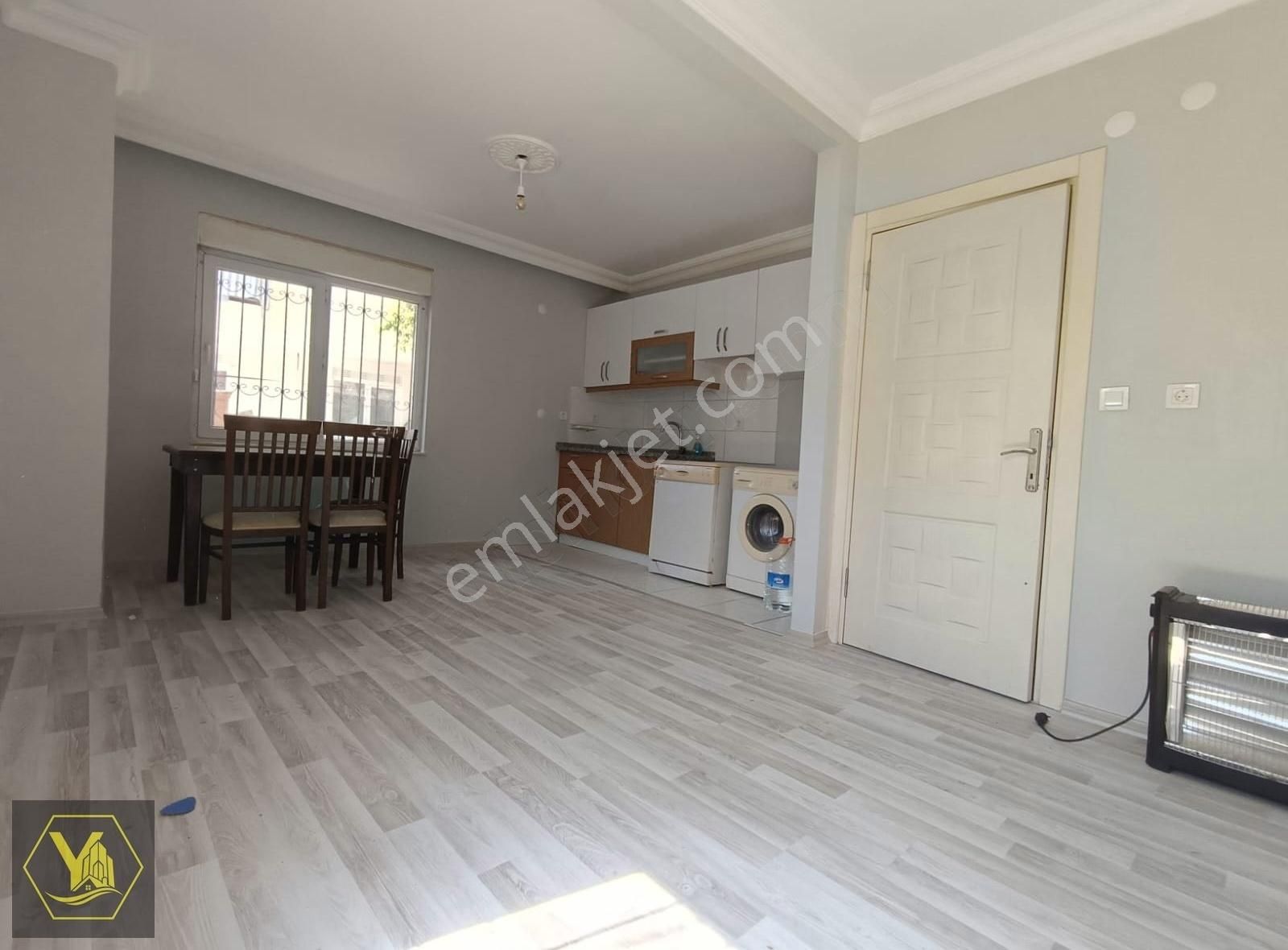 Mehmet Akif Ersoy Mahallesinde Satılık 1+1 Daire