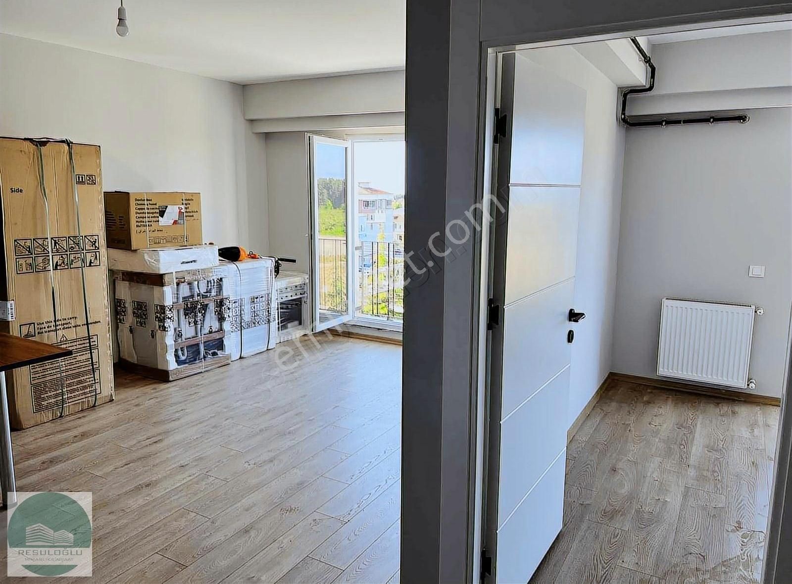 Resuloğlu Emlak'tan Cumhuriyet Mah.eşyalı 1+1 Kiralık Daire