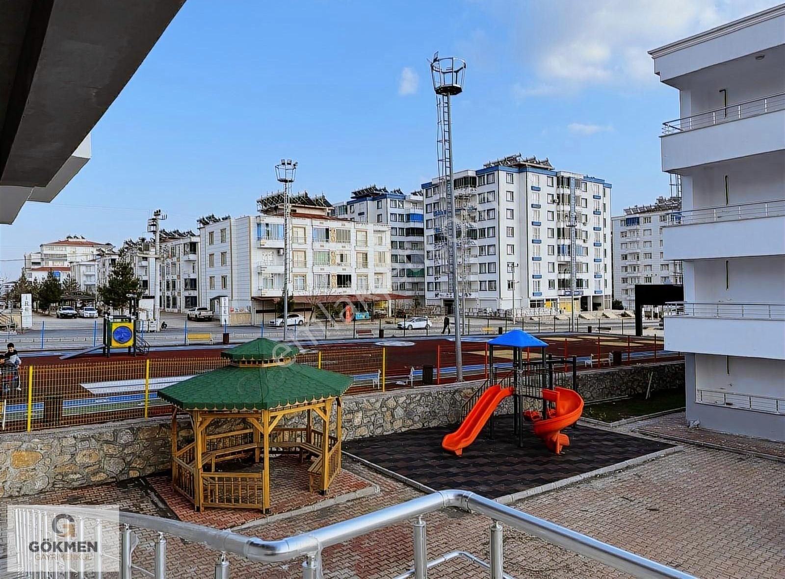 Diyarbakır Ergani Makamdagı Mah Sıfır Balkonlu Kapalı Mutfaklı