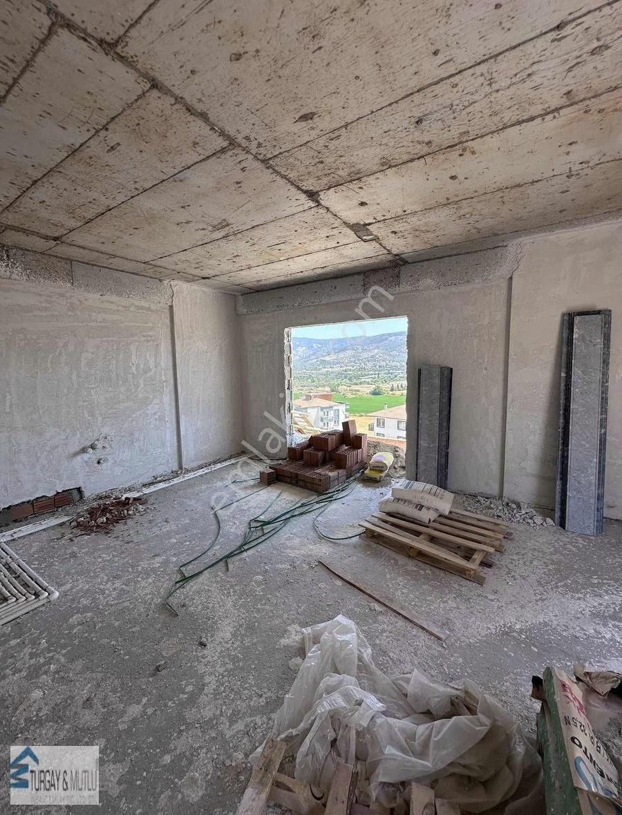 Burgaz Mah. 2+1 Asansörlü, Yerden Isıtmalı Lüx Daire... - Görsel 6