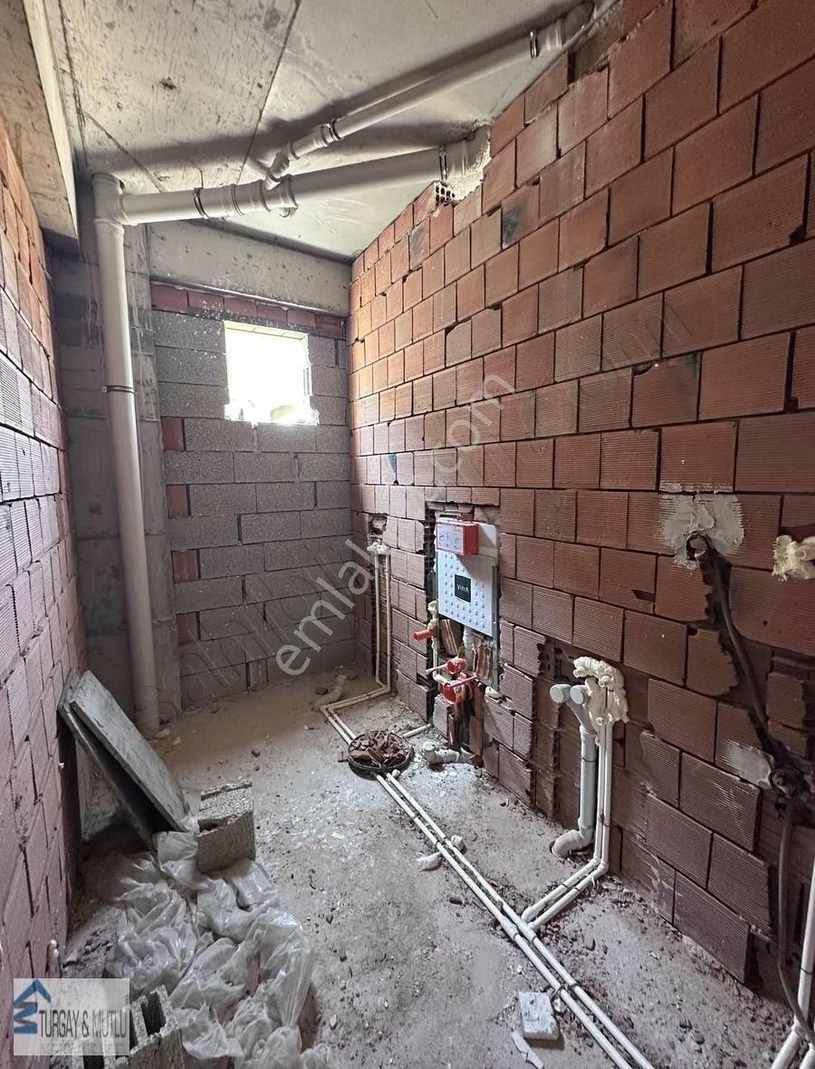 Burgaz Mah. 2+1 Asansörlü, Yerden Isıtmalı Lüx Daire... - Görsel 11