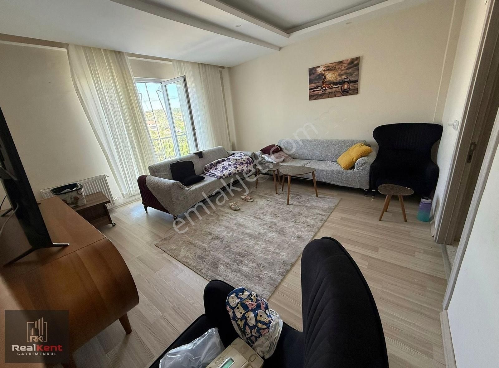 Realkent'den Satılık 2+1 80 Metre Ara Kat Daire