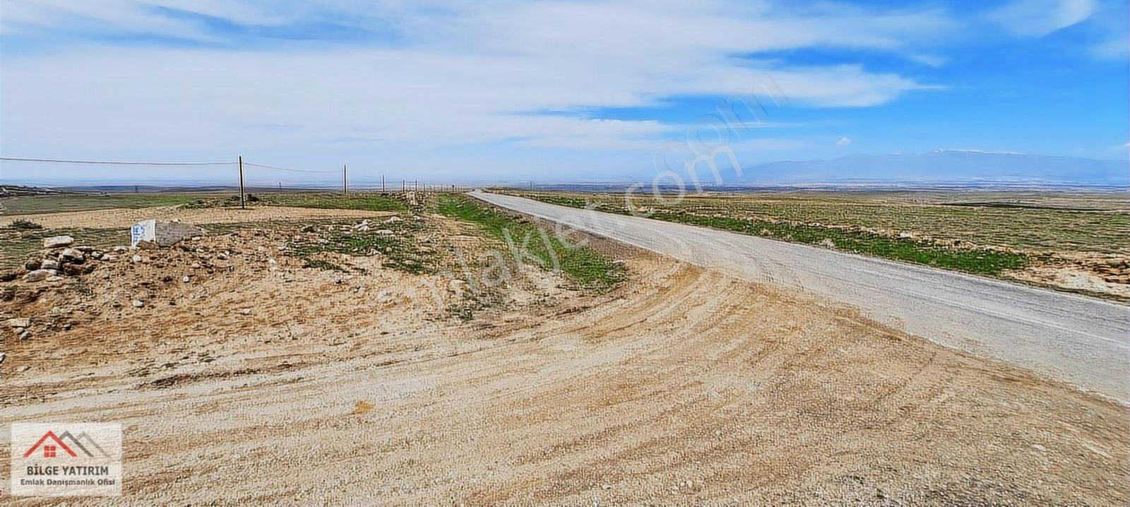 Niğde-bor-gökbez Kemerhisar-havuzlu-postallı Asfalta Sıfır Tarla - Görsel 11