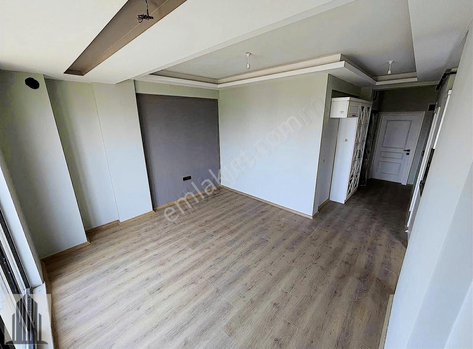 Kuvvet'ten Bulvara Cephe Mükemmel Kulanışlı Ara Kat Kiralık 1+1!