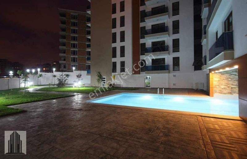 Kuvvet Den Ara Kat Havuzlu Sitede 7/24 Güvenlikli 1+0 Kiralık.!