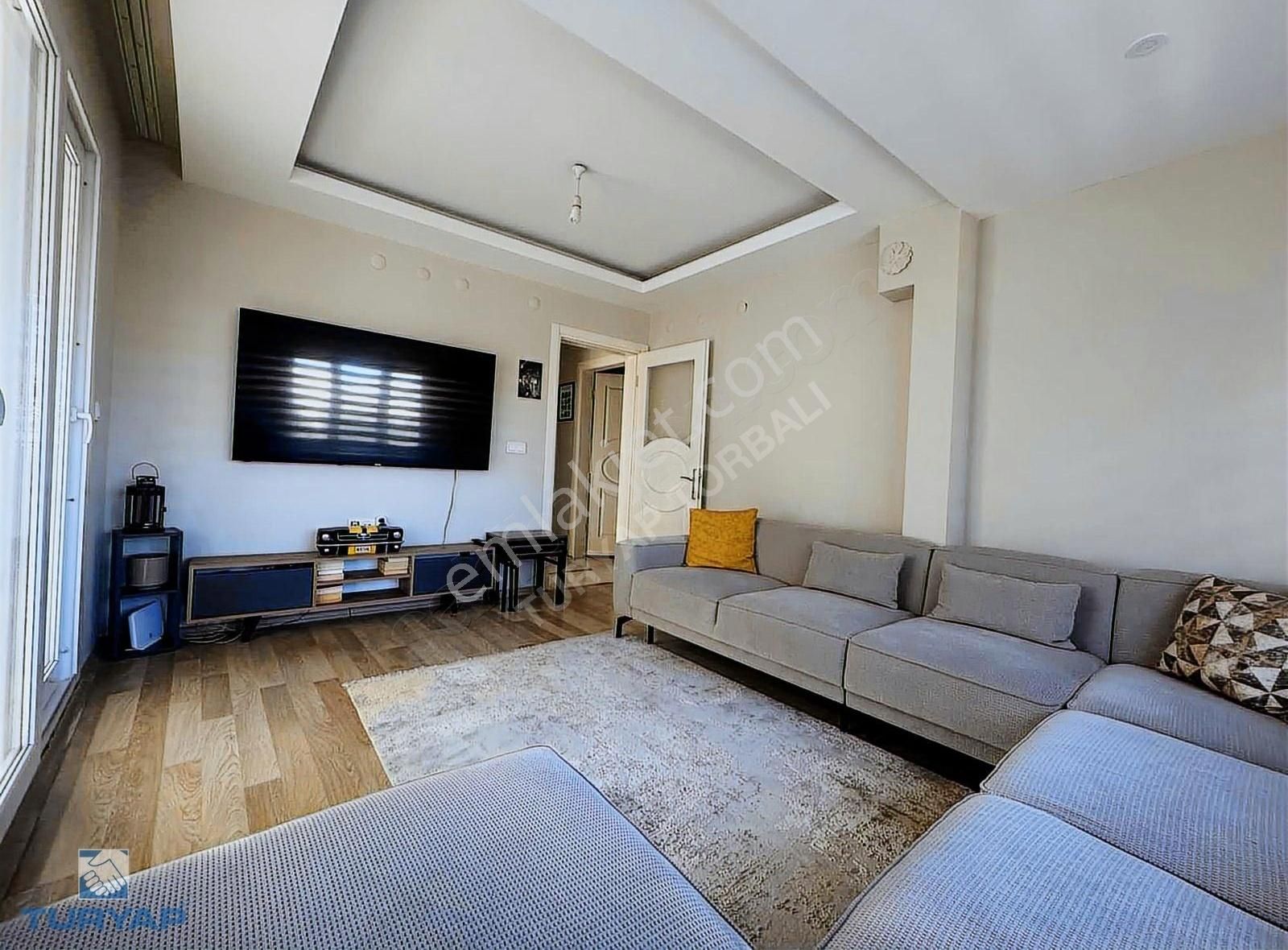 Torbalı Torbalı Mah Ara Kat 2+1 Satılık Daire