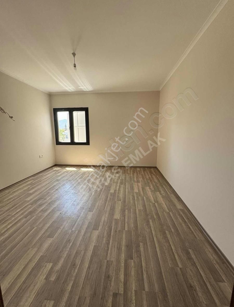 Günlükbaşında Satılık 3+1 Dubleks Daire - Görsel 14