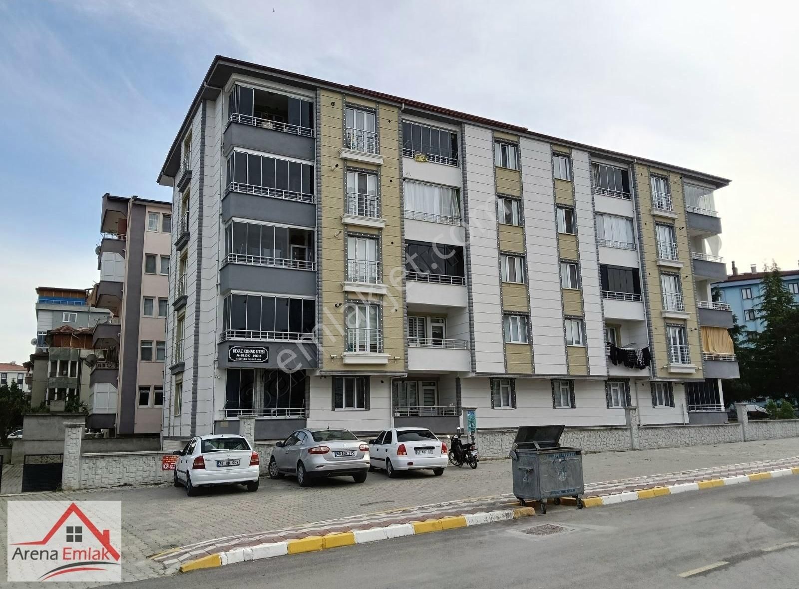 Arena Emlak'tan M.sinan Mah. De Önü Açık Full Yapılı Daire