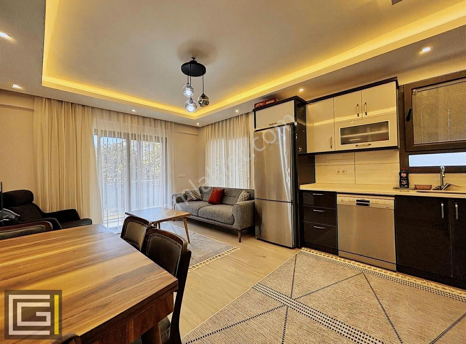 Fethiye De Sahile Yakın Bahçeli Giriş Kat 1+1 Lüks Kiralık Daire
