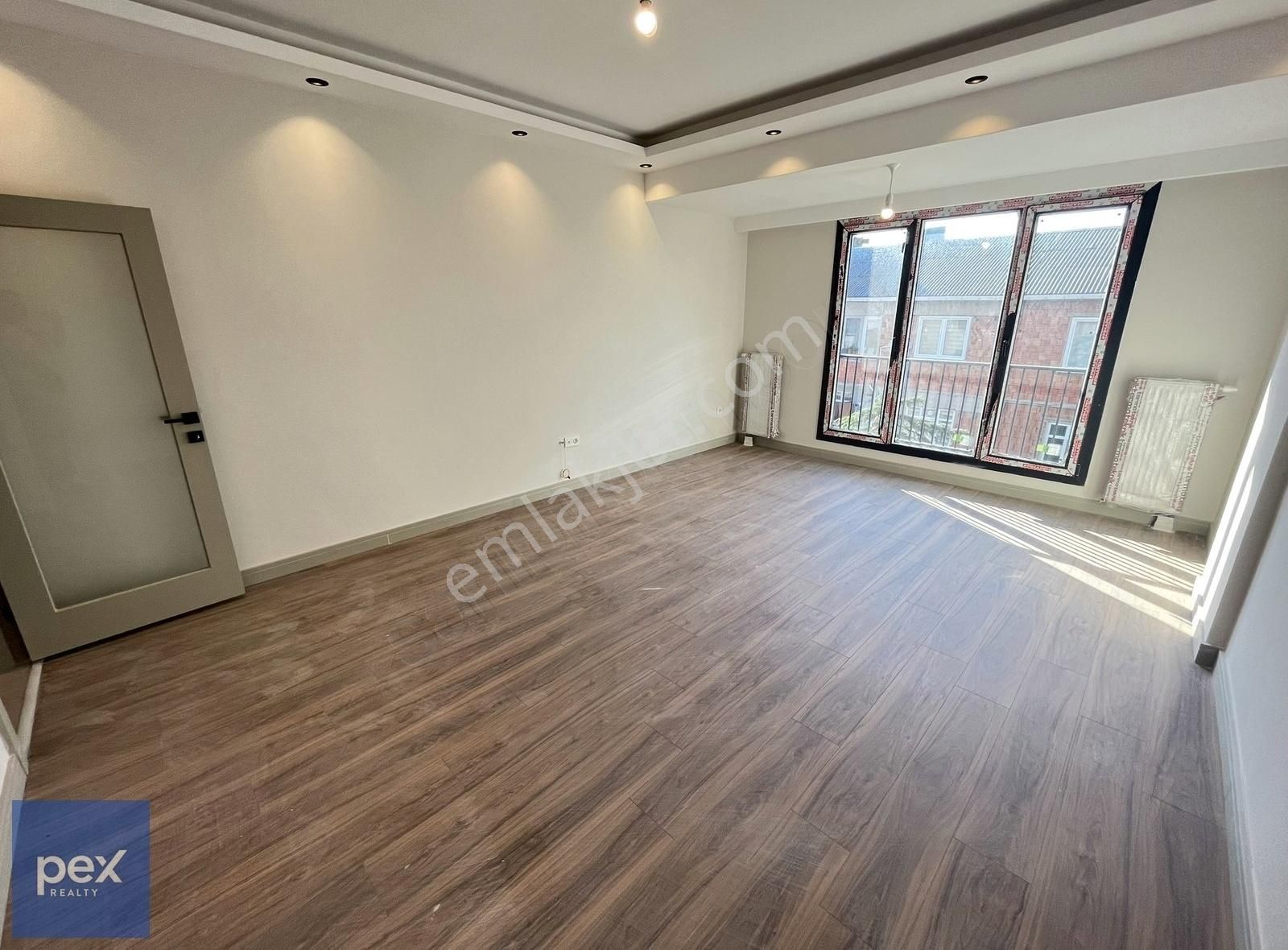 Sultanbeyli Orhangazi De Sitede Satılık Lux 3+1