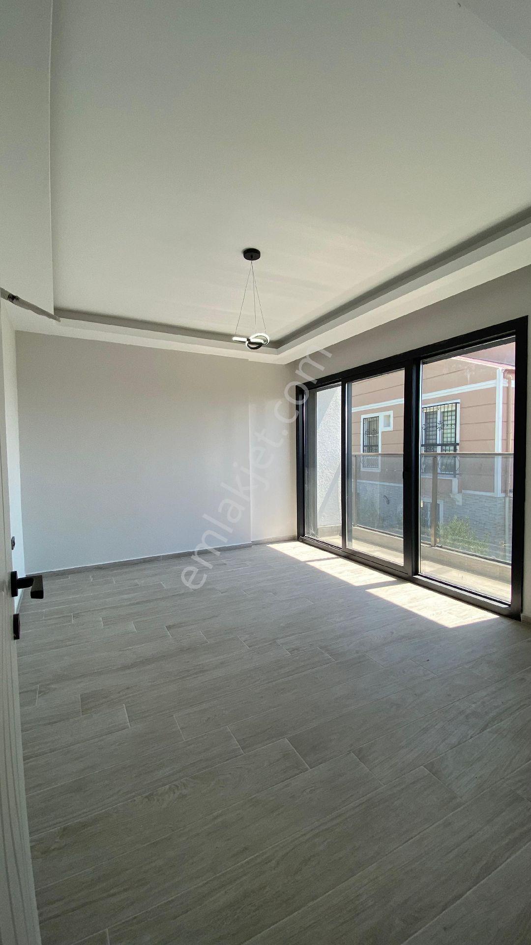 Kuşadası Guzelcamlıda Tek Müstakil Özel Havuzlu 4+1 Villa - Görsel 19