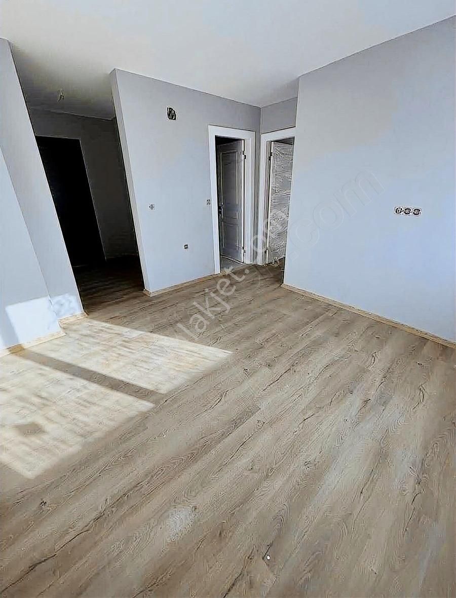 Sarıçamda Satılık Yatırımlık 2+1 Cazip Daire