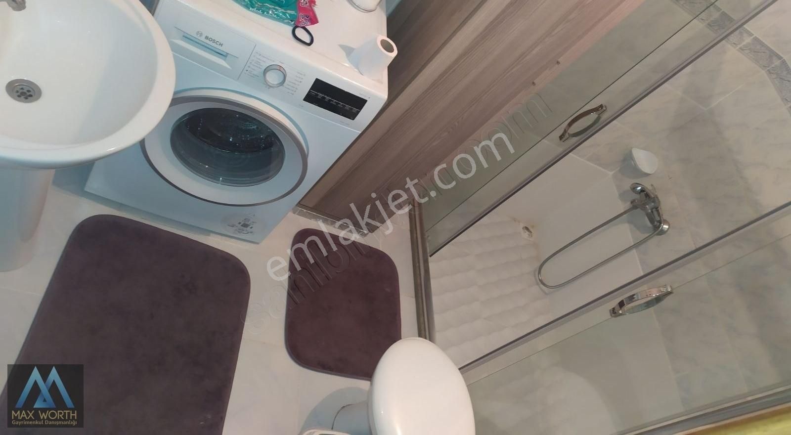 Ümraniye Namık Kemal Mahallesinde Çarşı Metro Yakını Satılık3+1