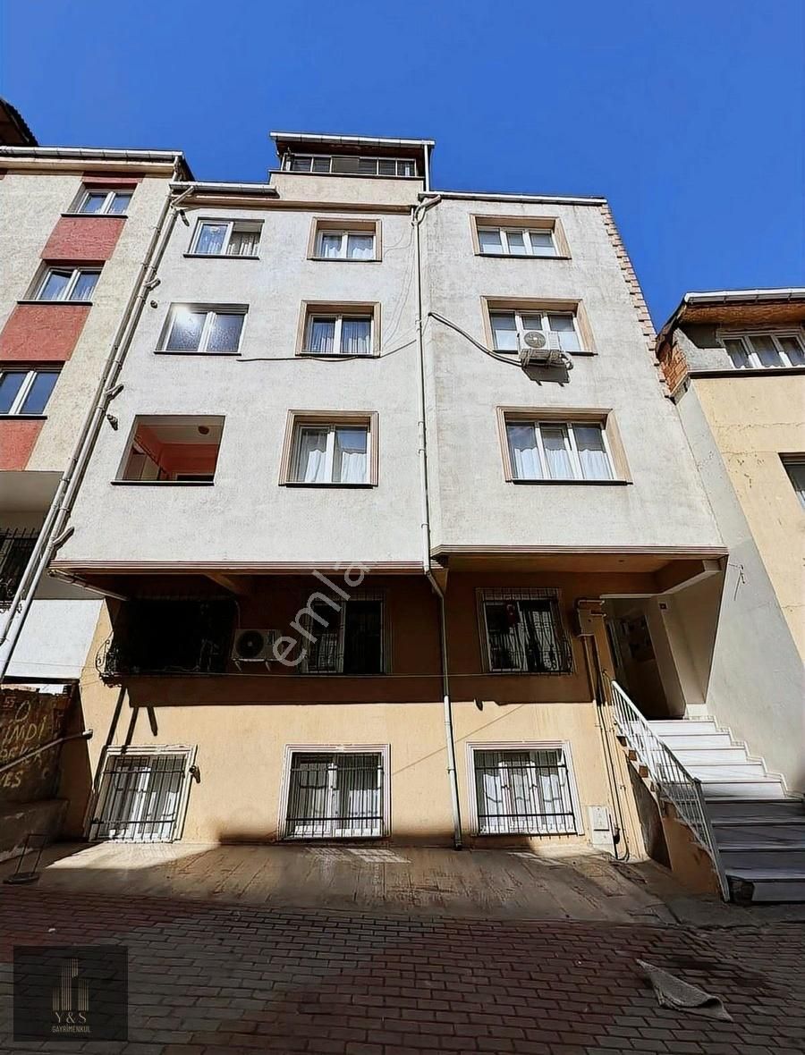 Acill !! Krediye Uygun Satılık 2+1 Hastane Ve Metro Yakın