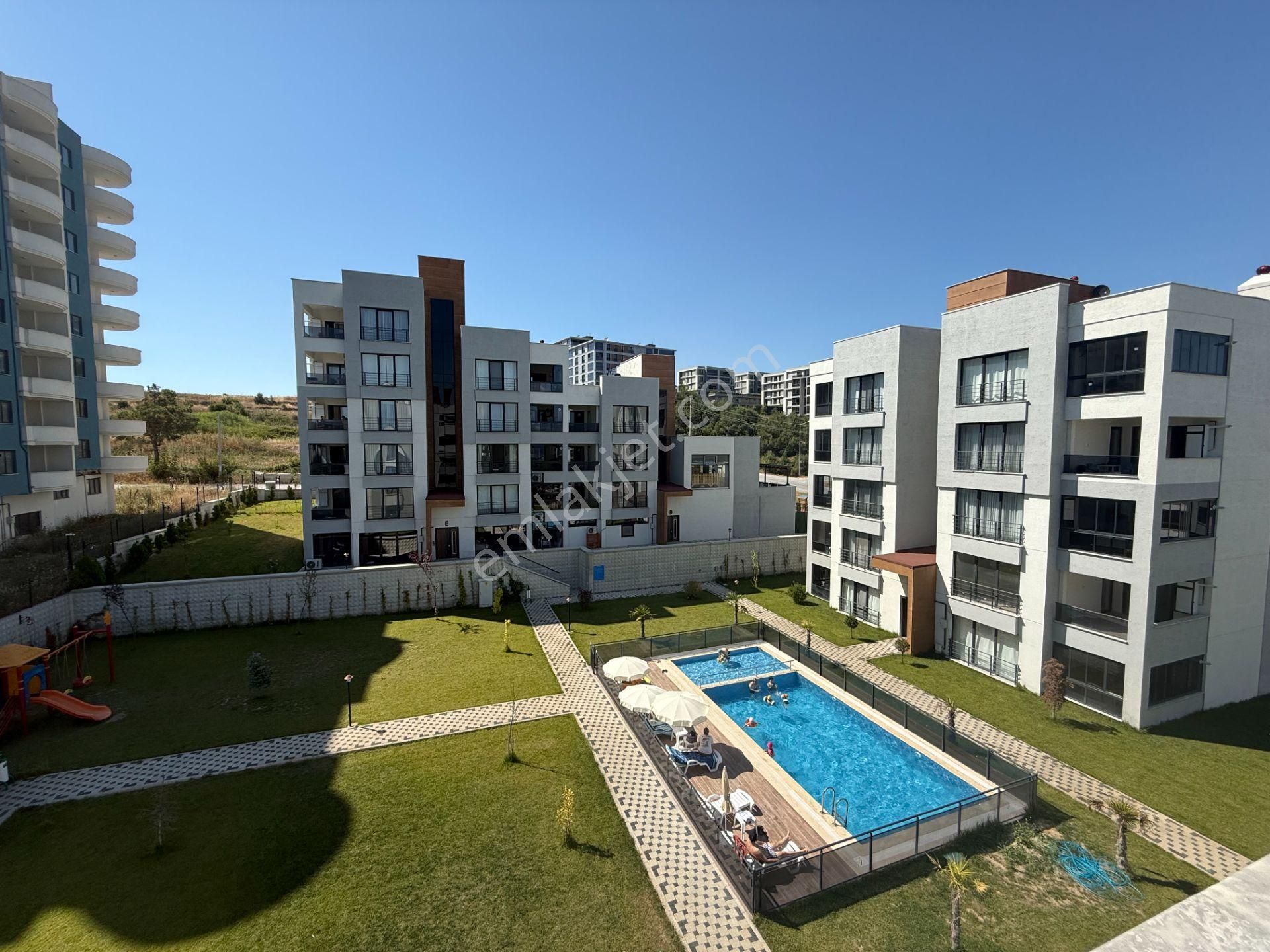 Kayapa’da Havuzlu, Spor Salonlu, Kapalı Otoparklı 3+1 Daire