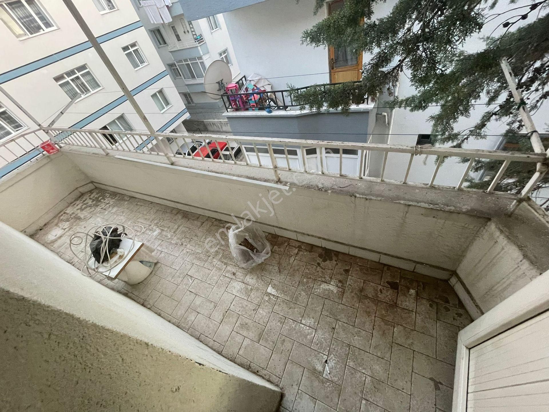 Maraşal Çakmak Mahallesi Temiz Daire - Görsel 32