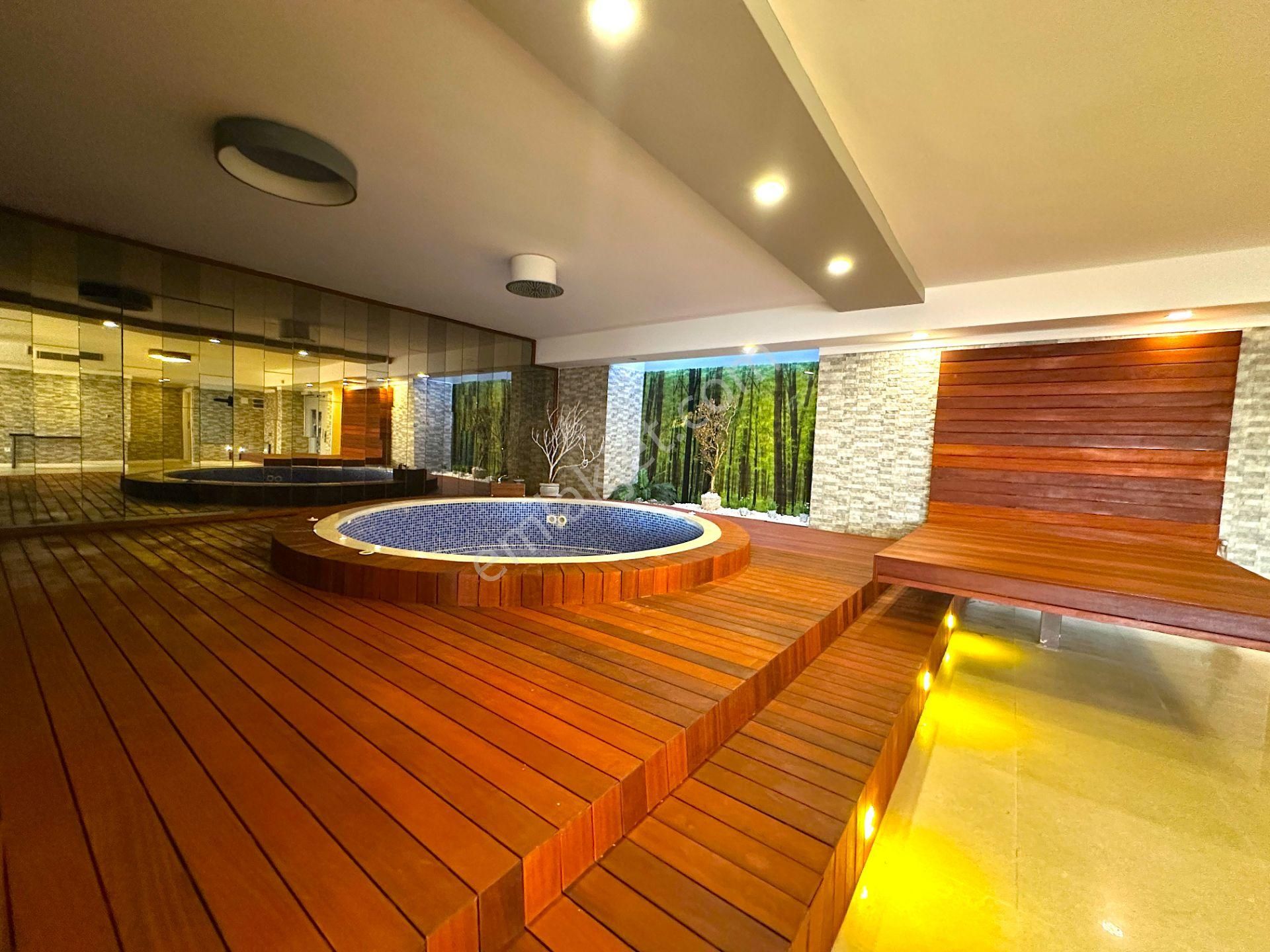 Çesme Çiftlikköy 1500 M2 Arazi Üzerinde Full Deniz Manzaralı Satılık Ultra Lüks Tripleks Malikane - Görsel 26