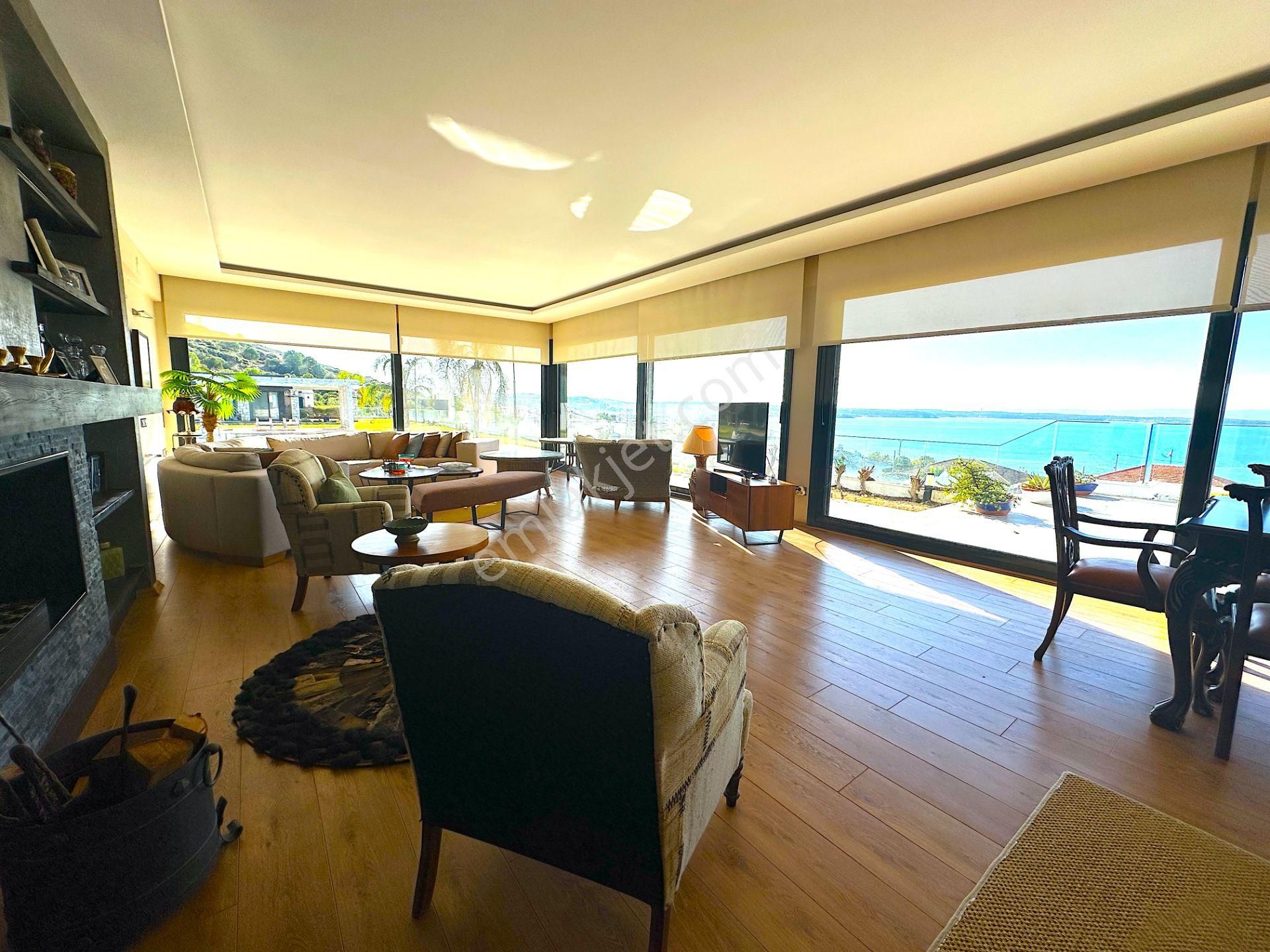 Çesme Çiftlikköy 1500 M2 Arazi Üzerinde Full Deniz Manzaralı Satılık Ultra Lüks Tripleks Malikane - Görsel 10